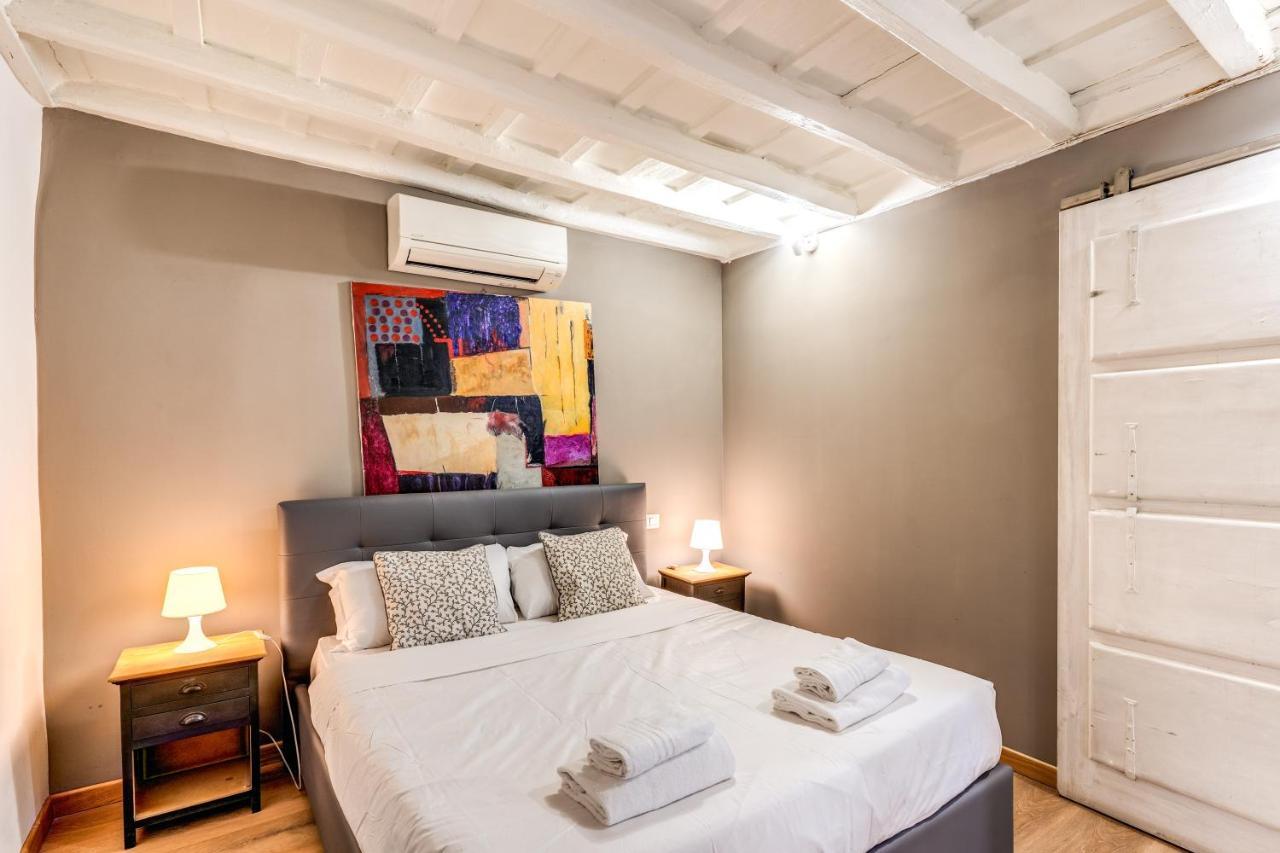 Lovely Spacious Apartment Near The Colosseum Рим Экстерьер фото