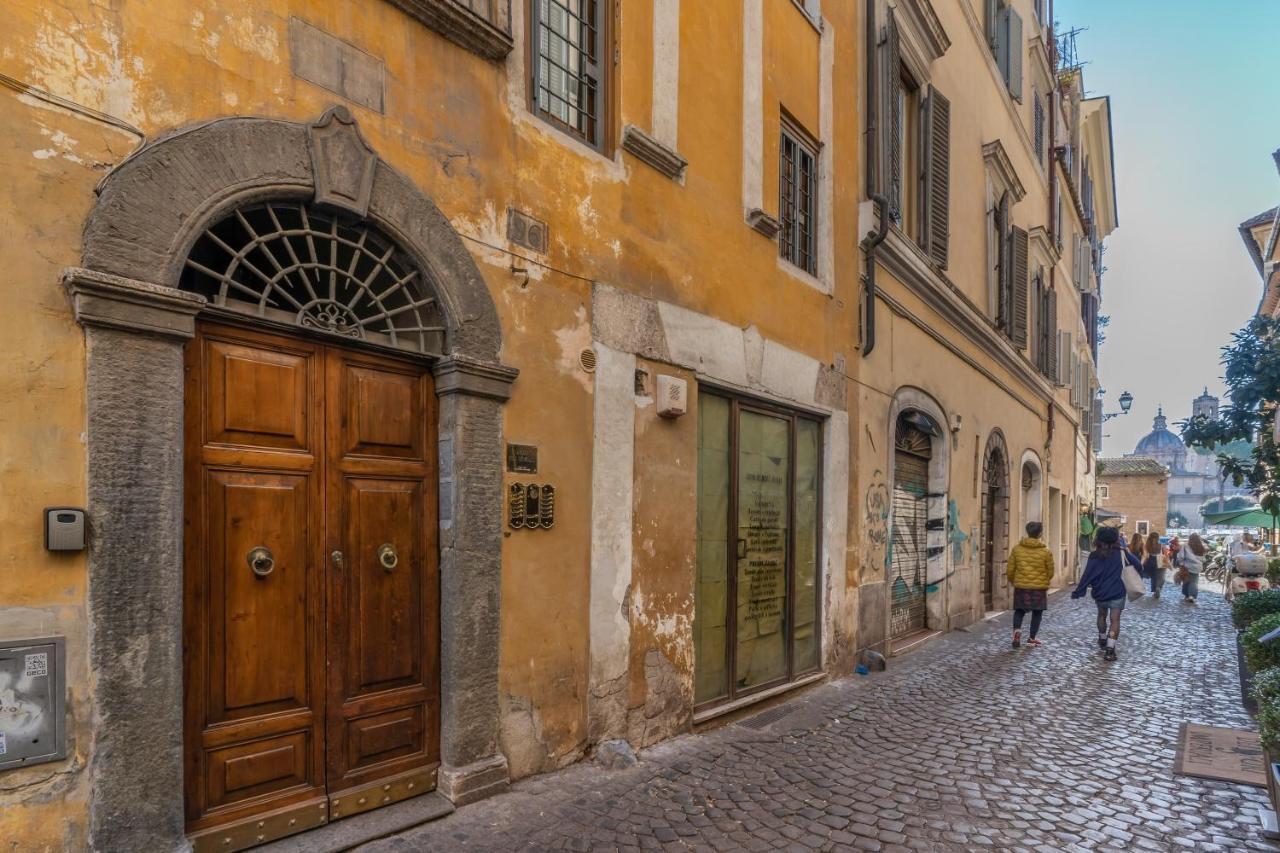 Lovely Spacious Apartment Near The Colosseum Рим Экстерьер фото