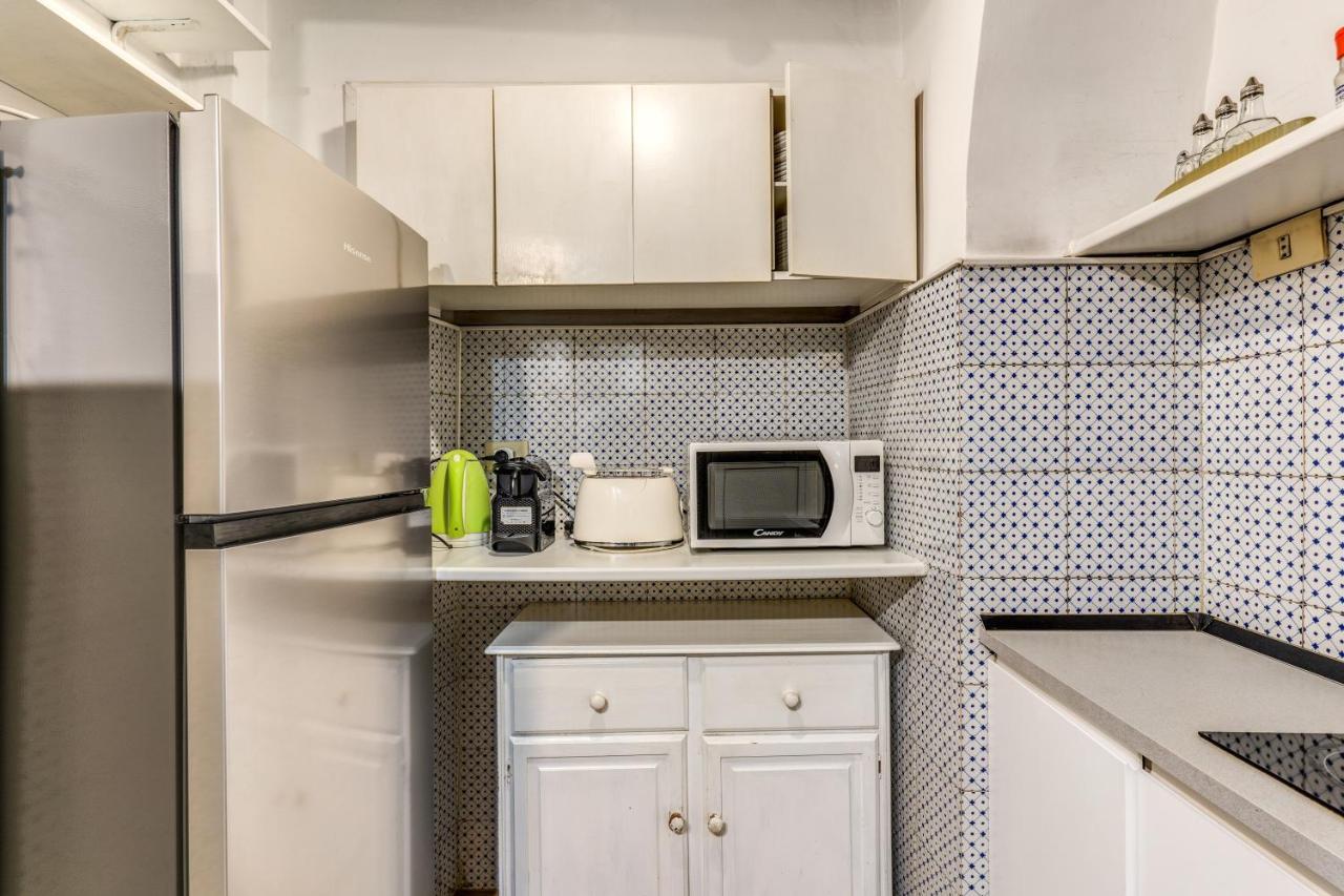 Lovely Spacious Apartment Near The Colosseum Рим Экстерьер фото